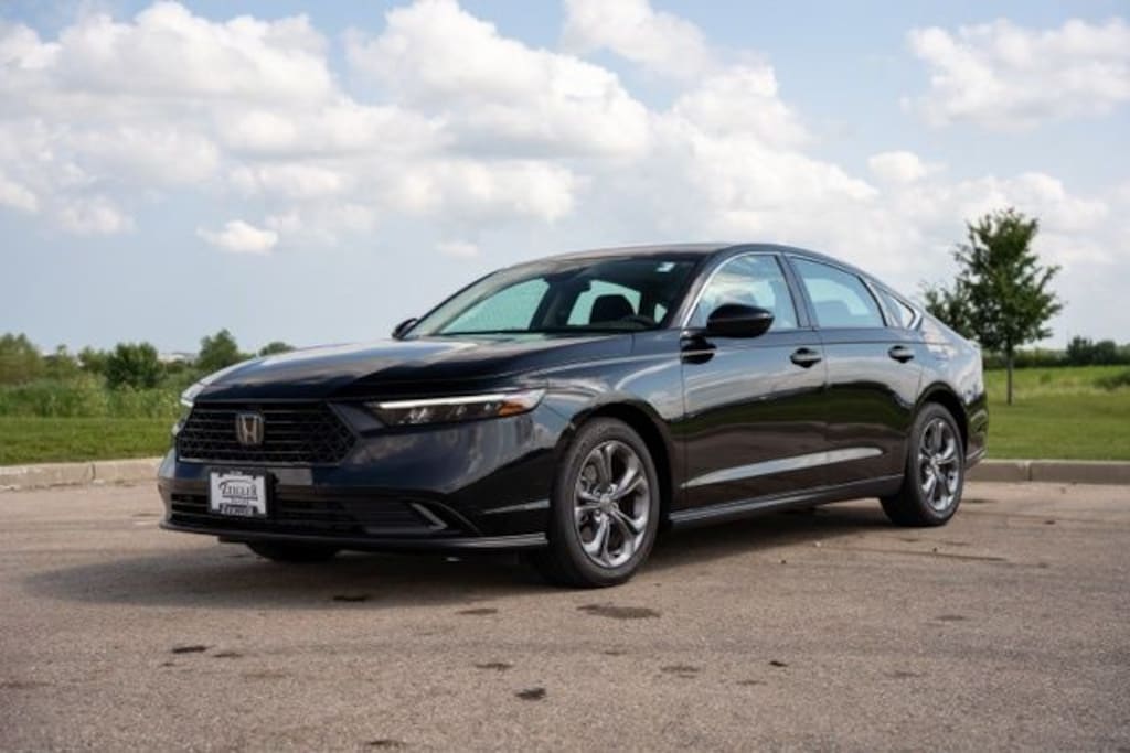Used 2024 Honda Accord EX Sedan