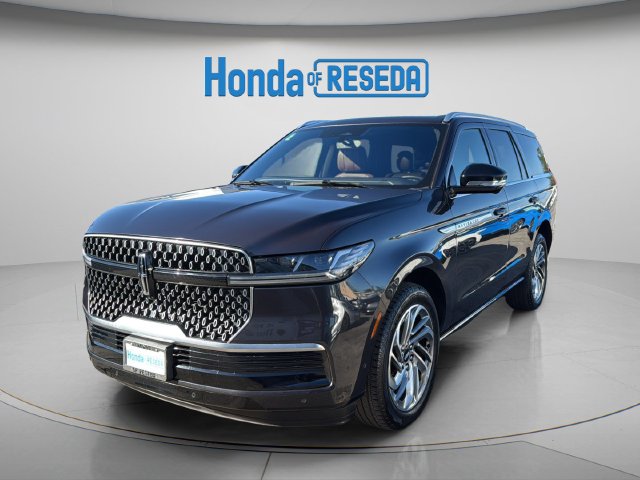 2025 Lincoln Navigator