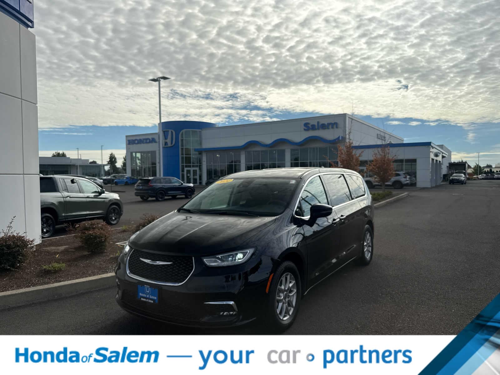 2024 Chrysler Pacifica Touring L