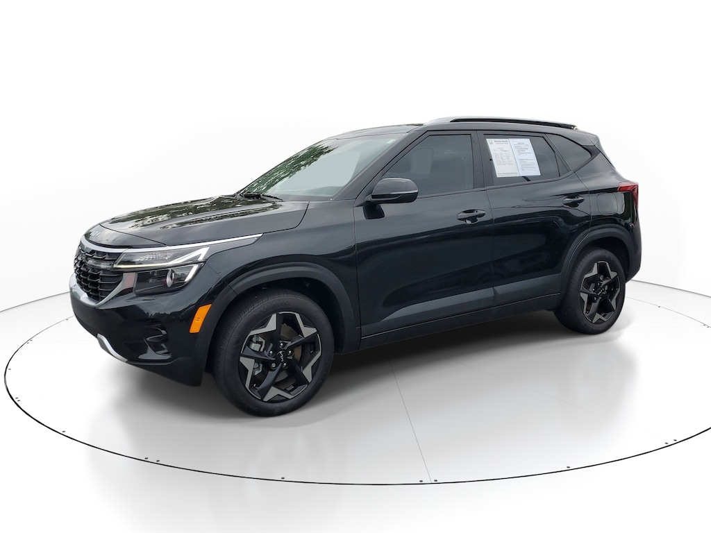 Used 2025 Kia Seltos S SUV