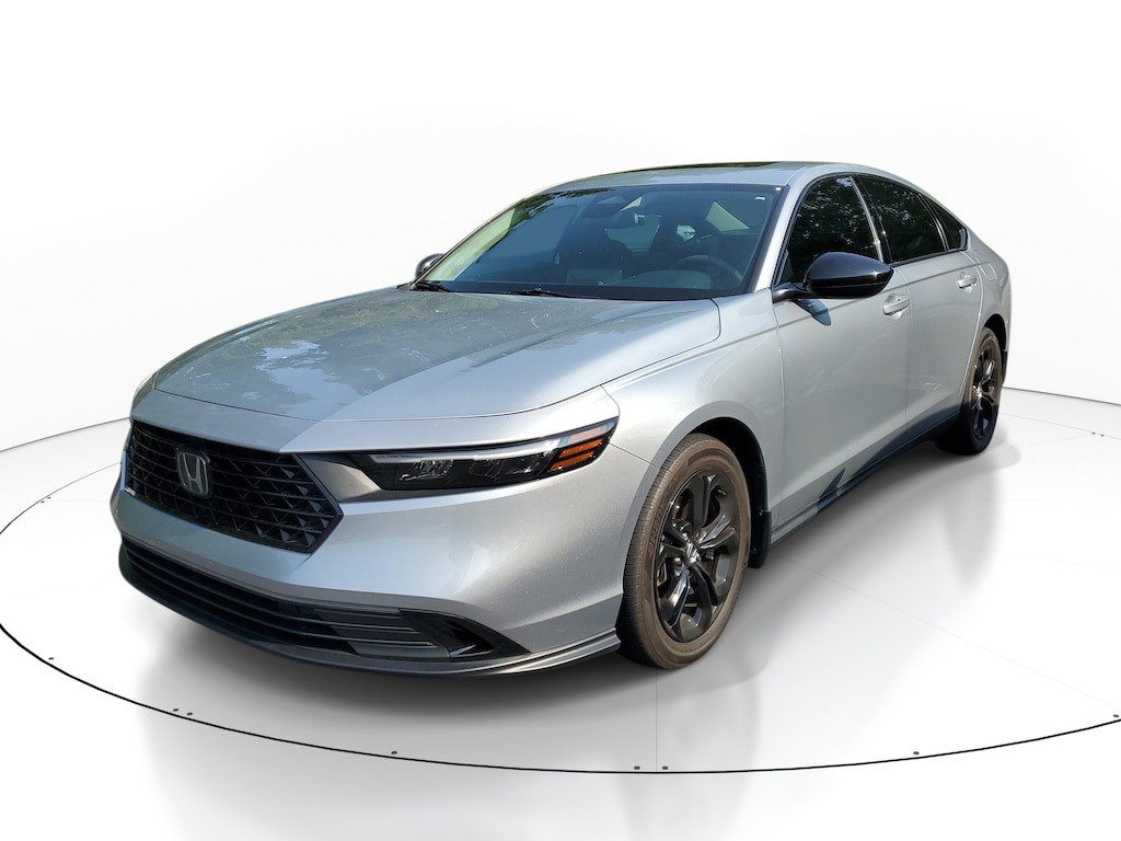 Used 2025 Honda Accord SE Sedan