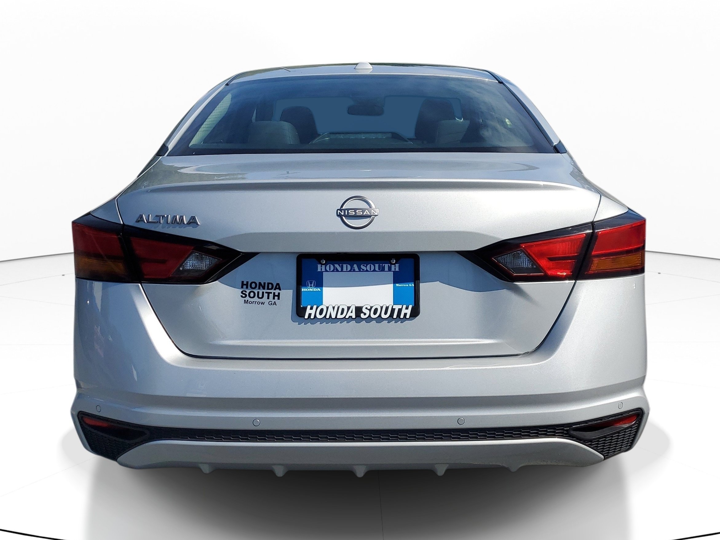 Used 2025 Nissan Altima SV Sedan