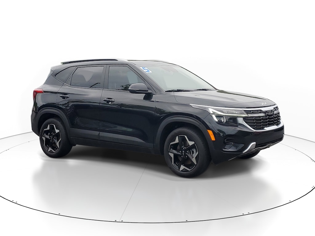 Used 2025 Kia Seltos S SUV