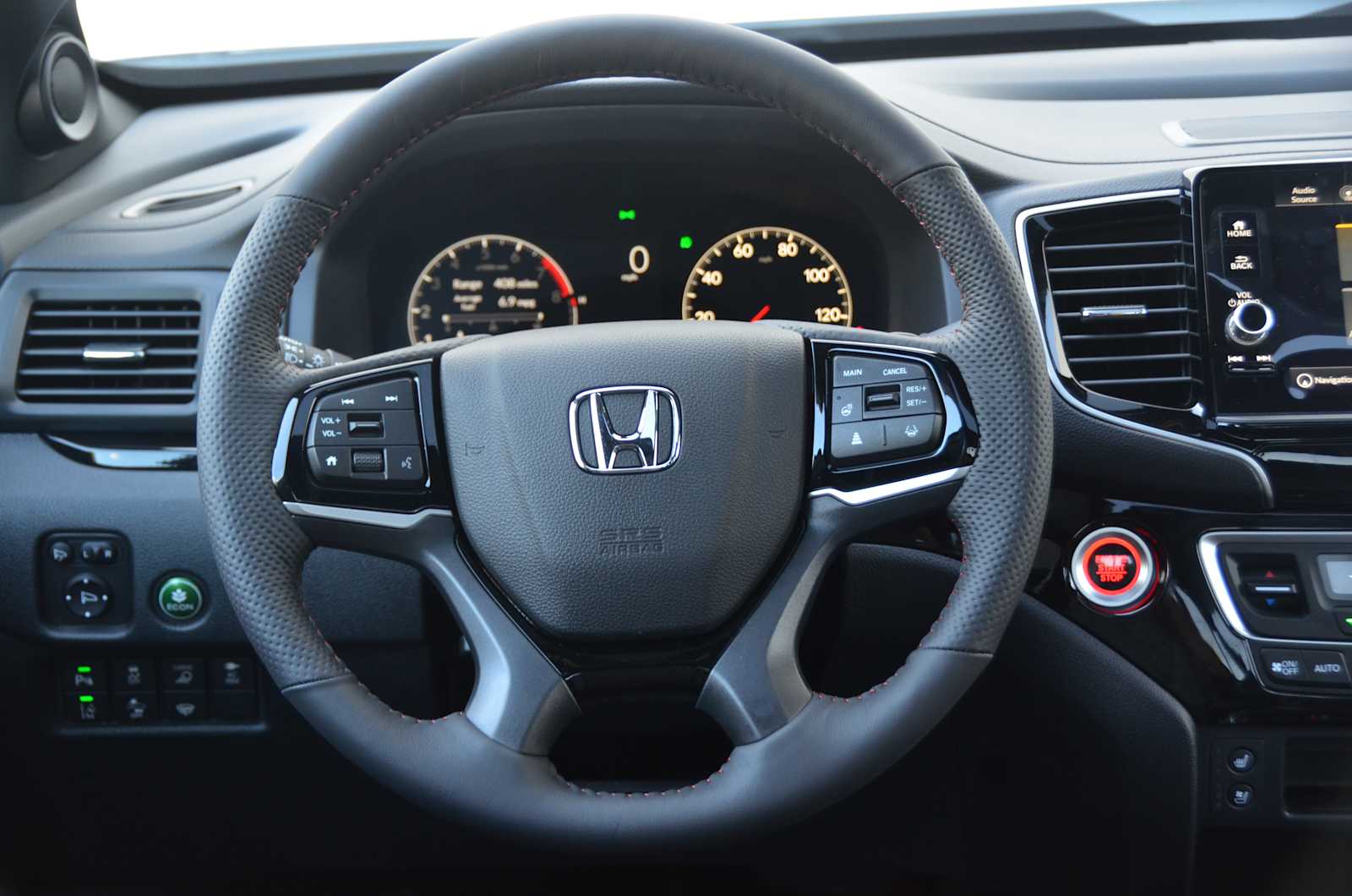 2026 Honda Ridgeline Black Edition - Photo 8
