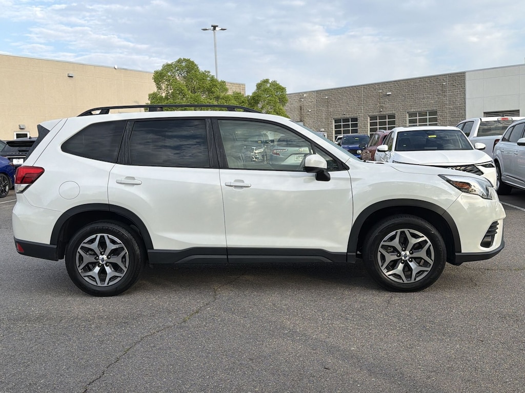 Used 2023 Subaru Forester Premium SUV