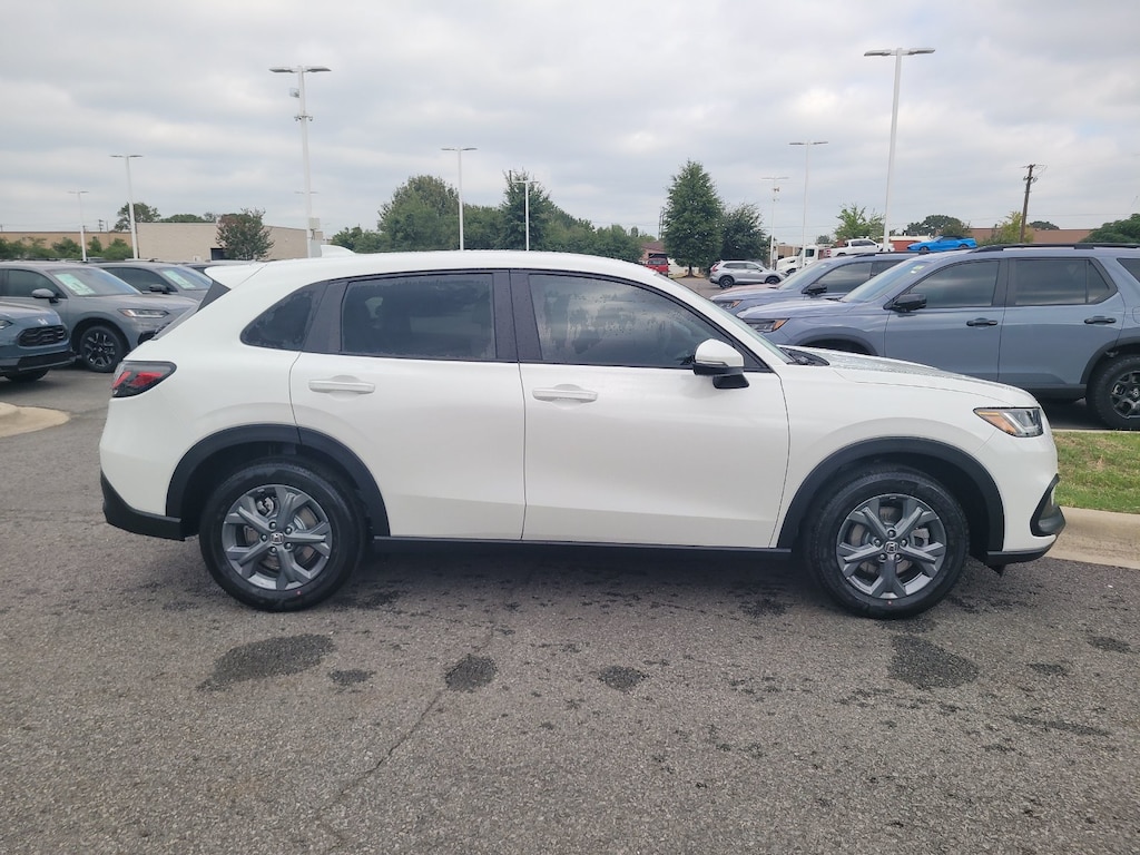New 2027 Honda HR-V LX SUV