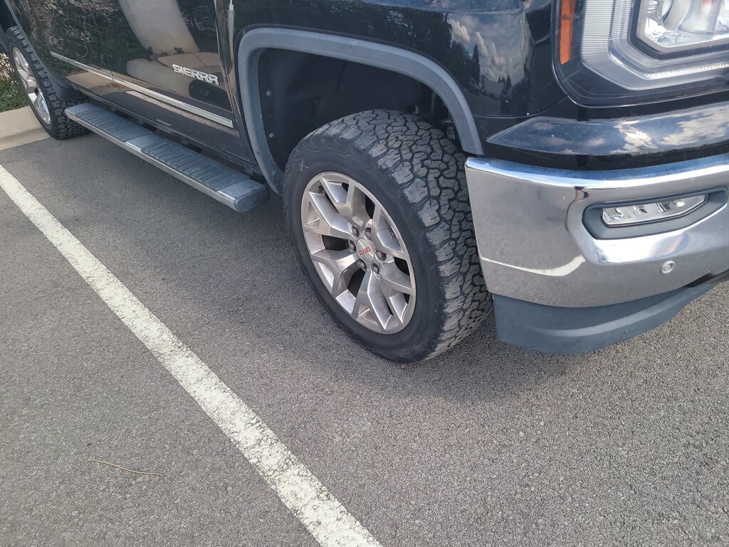 Used 2018 GMC Sierra 1500 SLT Truck Crew Cab
