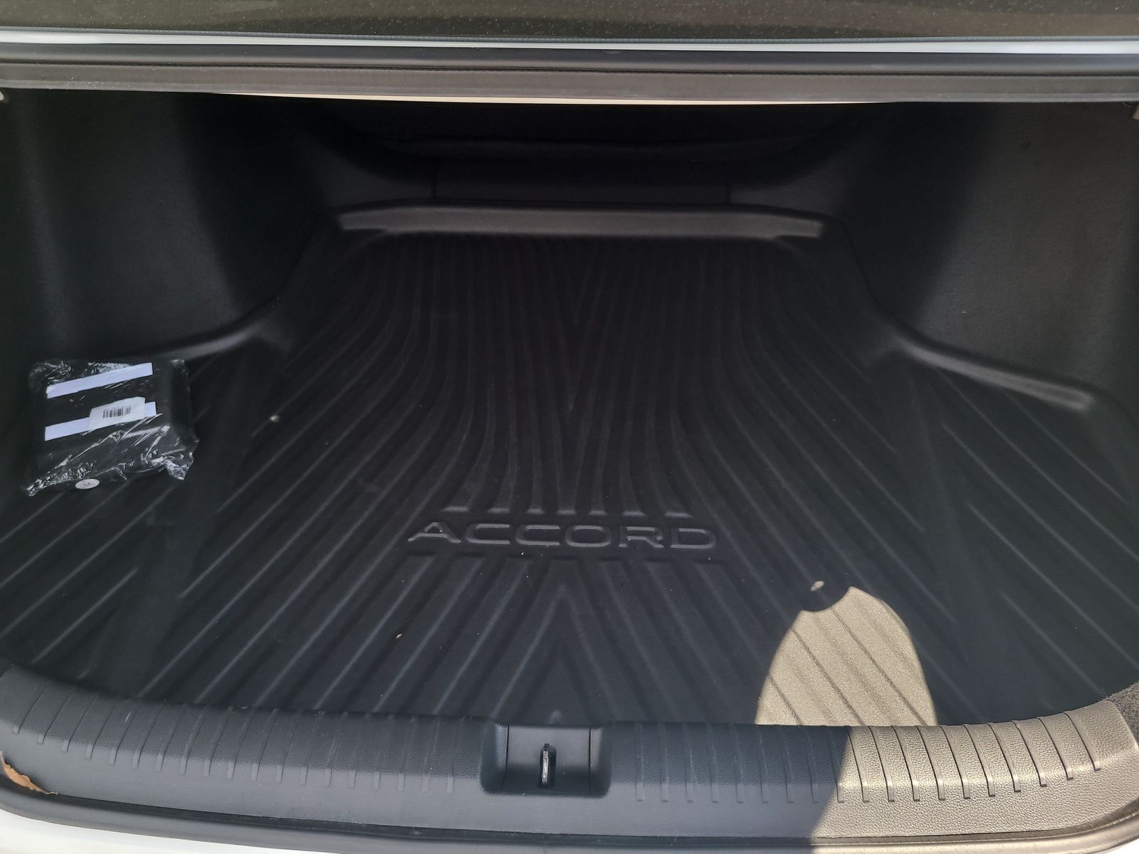 2023 Honda Accord LX - Photo 24