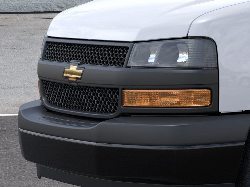 2025 Chevrolet Express Cargo Work Van - Photo 12
