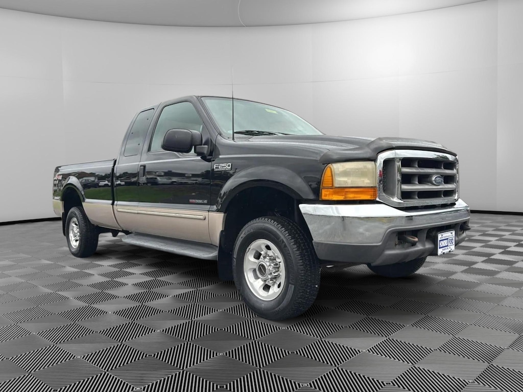 Used 1999 Ford F-250 Lariat Cab; Super Cab