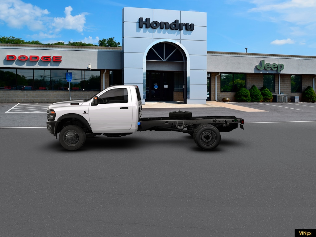 New 2026 Ram 5500 Chassis Cab TRADESMAN REGULAR 4X4 84' CA Pickup