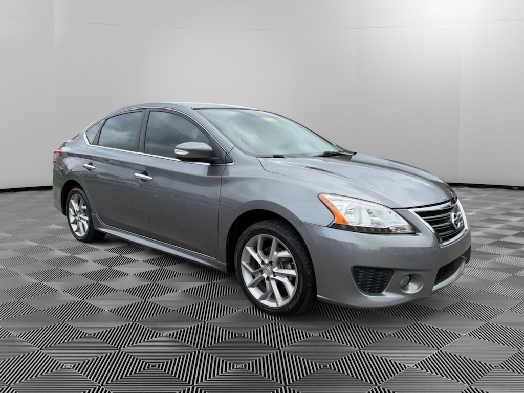 Used 2015 Nissan Sentra SR Sedan