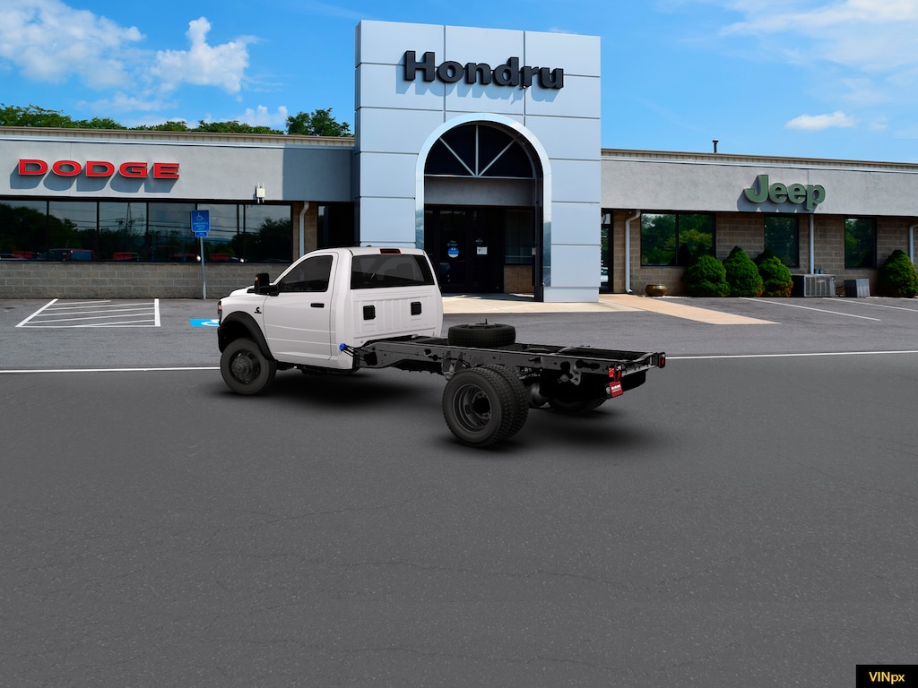 New 2026 Ram 5500 Chassis Cab TRADESMAN REGULAR 4X4 84' CA Pickup