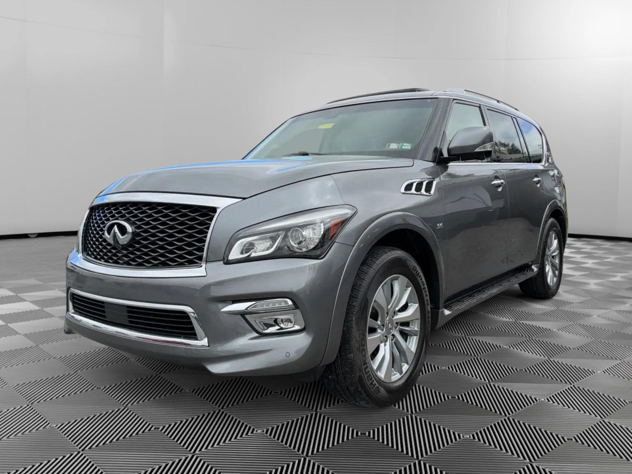 2017 INFINITI QX80