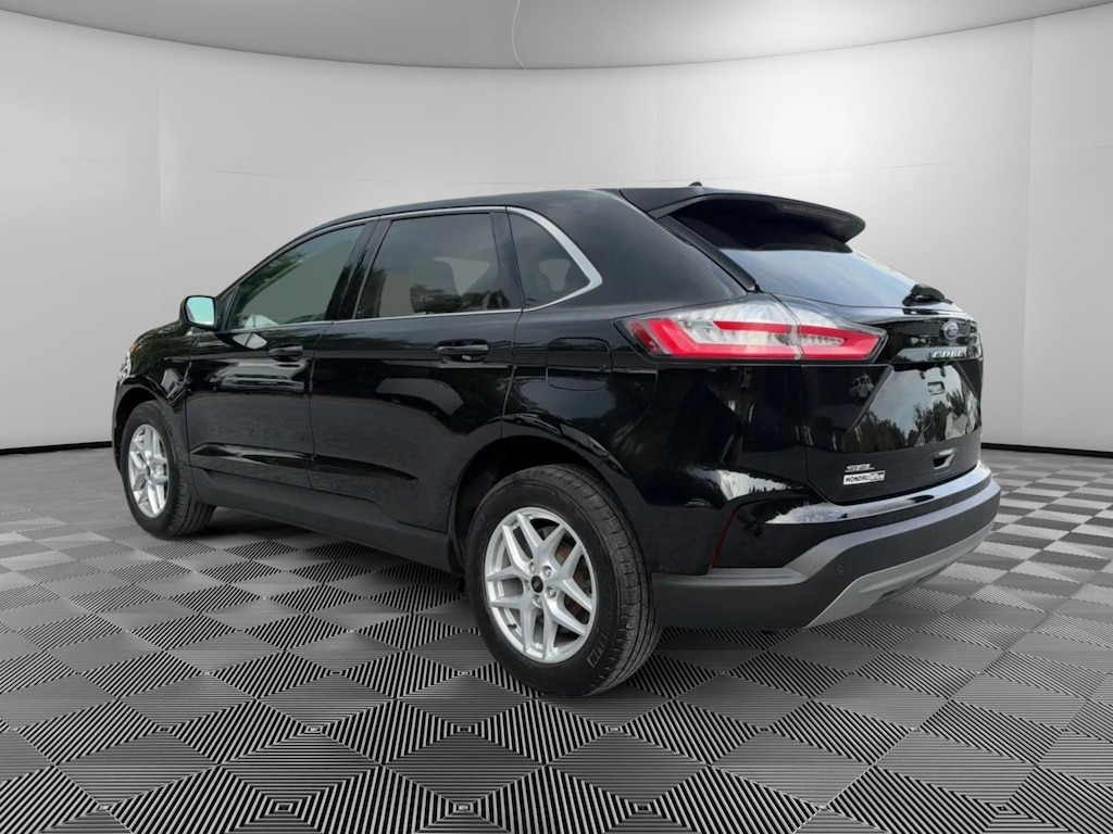 Used 2023 Ford Edge SEL SUV