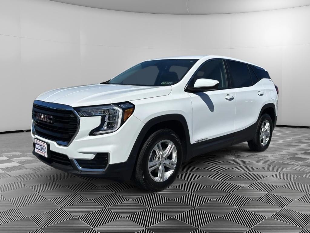 Used 2024 GMC Terrain SLE SUV