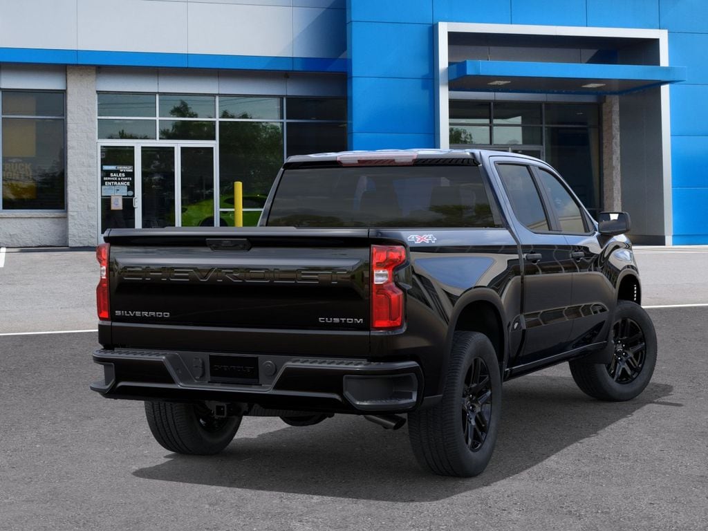 New 2026 Chevrolet Silverado 1500 Custom Truck