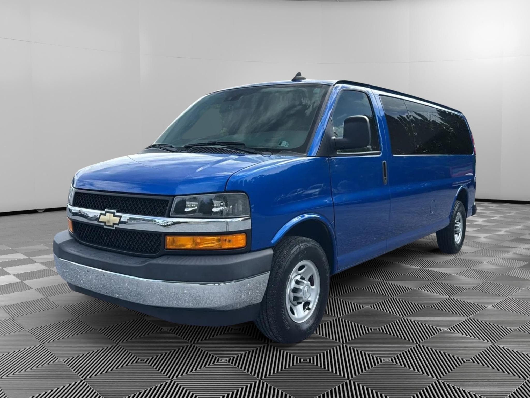 2019 Chevrolet Express Passenger