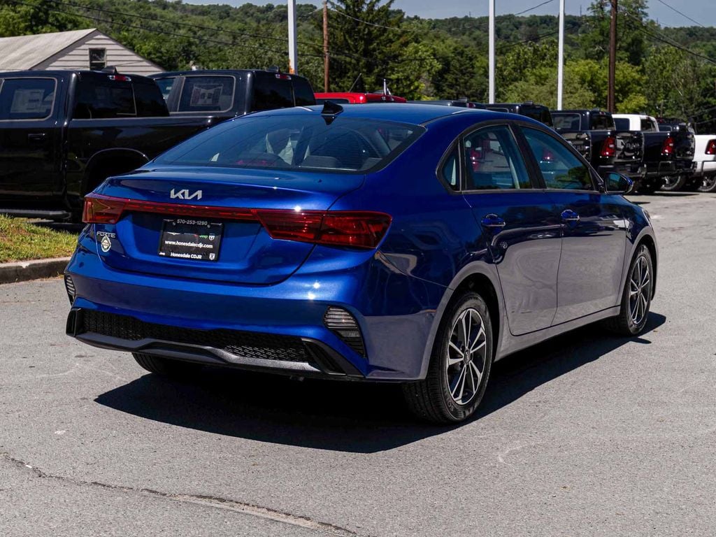Used 2023 Kia Forte LXS Sedan