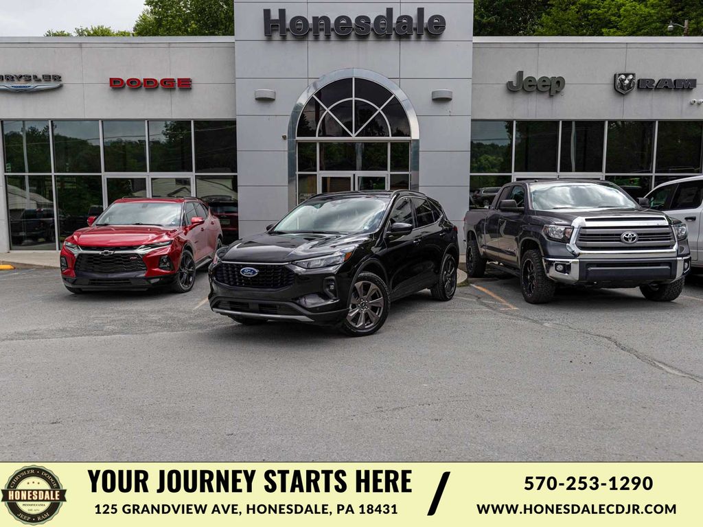 2024 Ford Escape