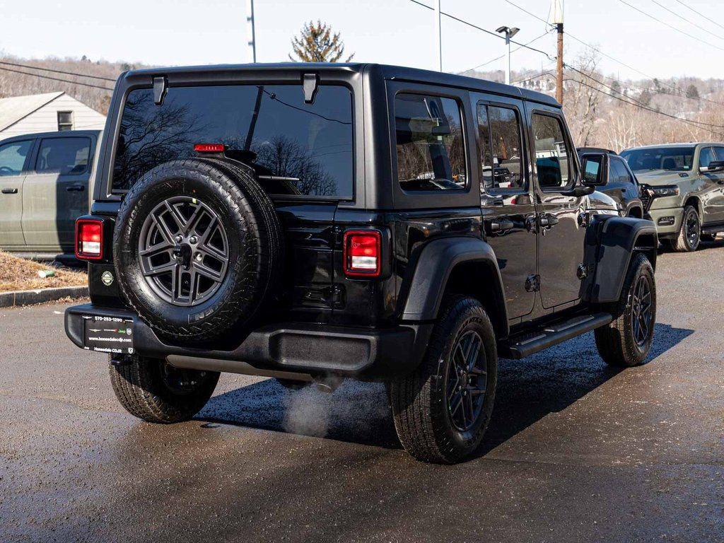 New 2026 Jeep Wrangler 4-DOOR SPORT S Sport Utility