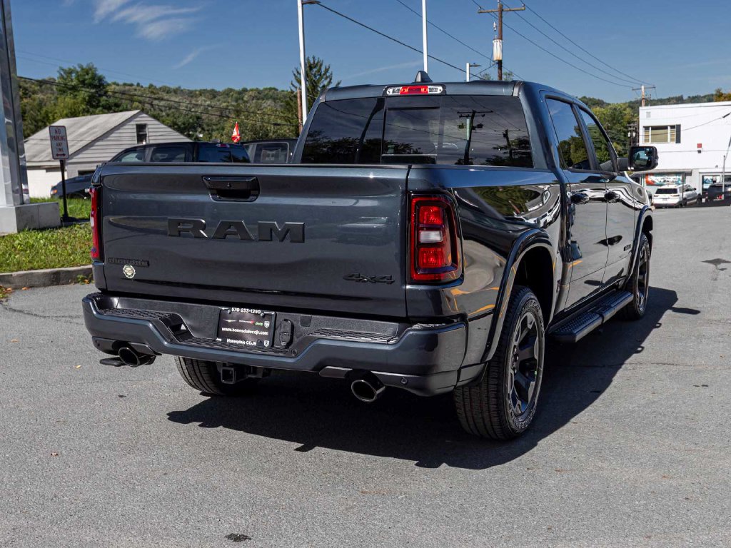 New 2026 Ram 1500 BIG HORN CREW CAB 4X4 5'7 BOX Pickup