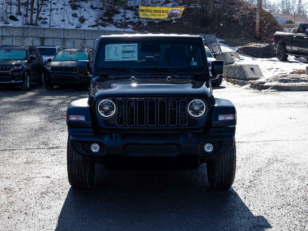 New 2026 Jeep Wrangler 4-DOOR SPORT S Sport Utility