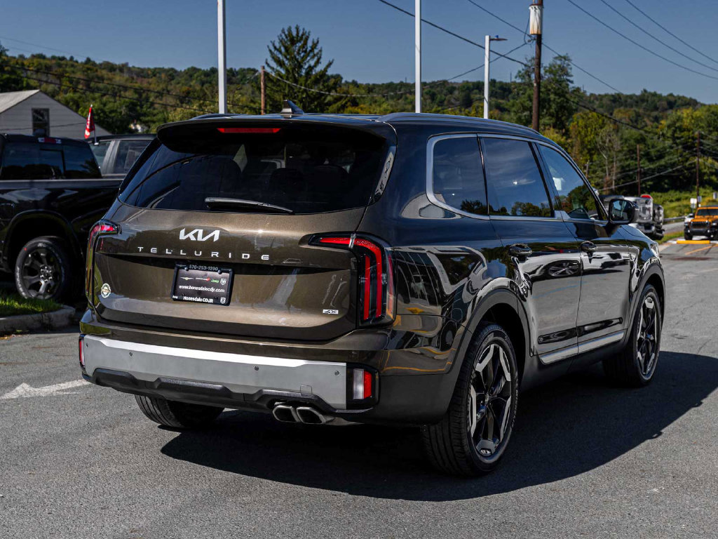 Used 2024 Kia Telluride EX SUV