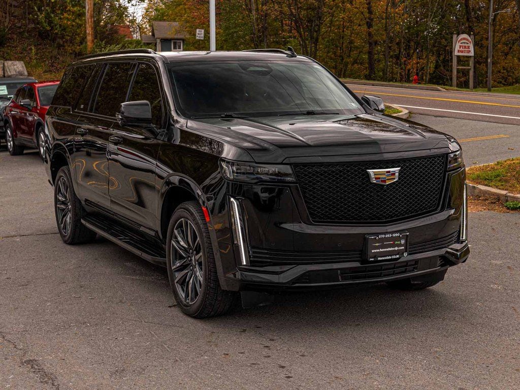 Used 2023 Cadillac Escalade ESV Sport SUV