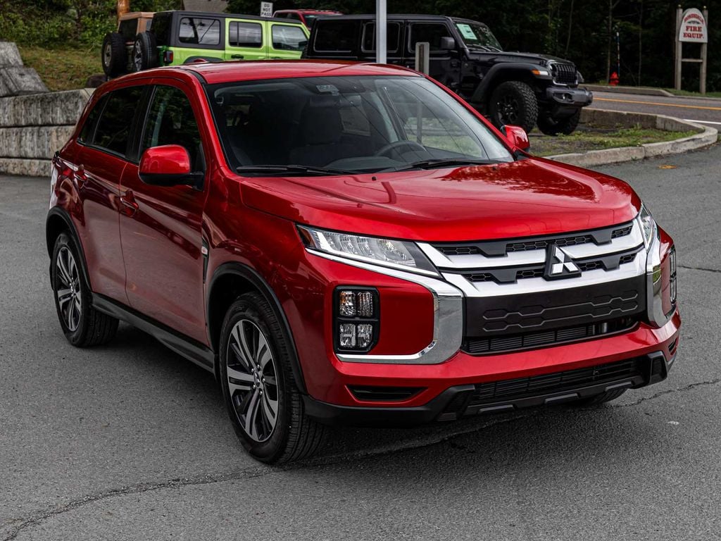 Used 2026 Mitsubishi Outlander Sport 2.0 ES SUV