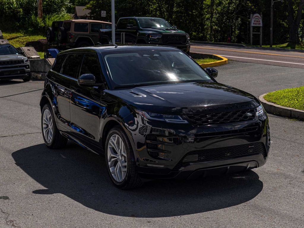 Used 2023 Land Rover Range Rover Evoque R-Dynamic SE SUV