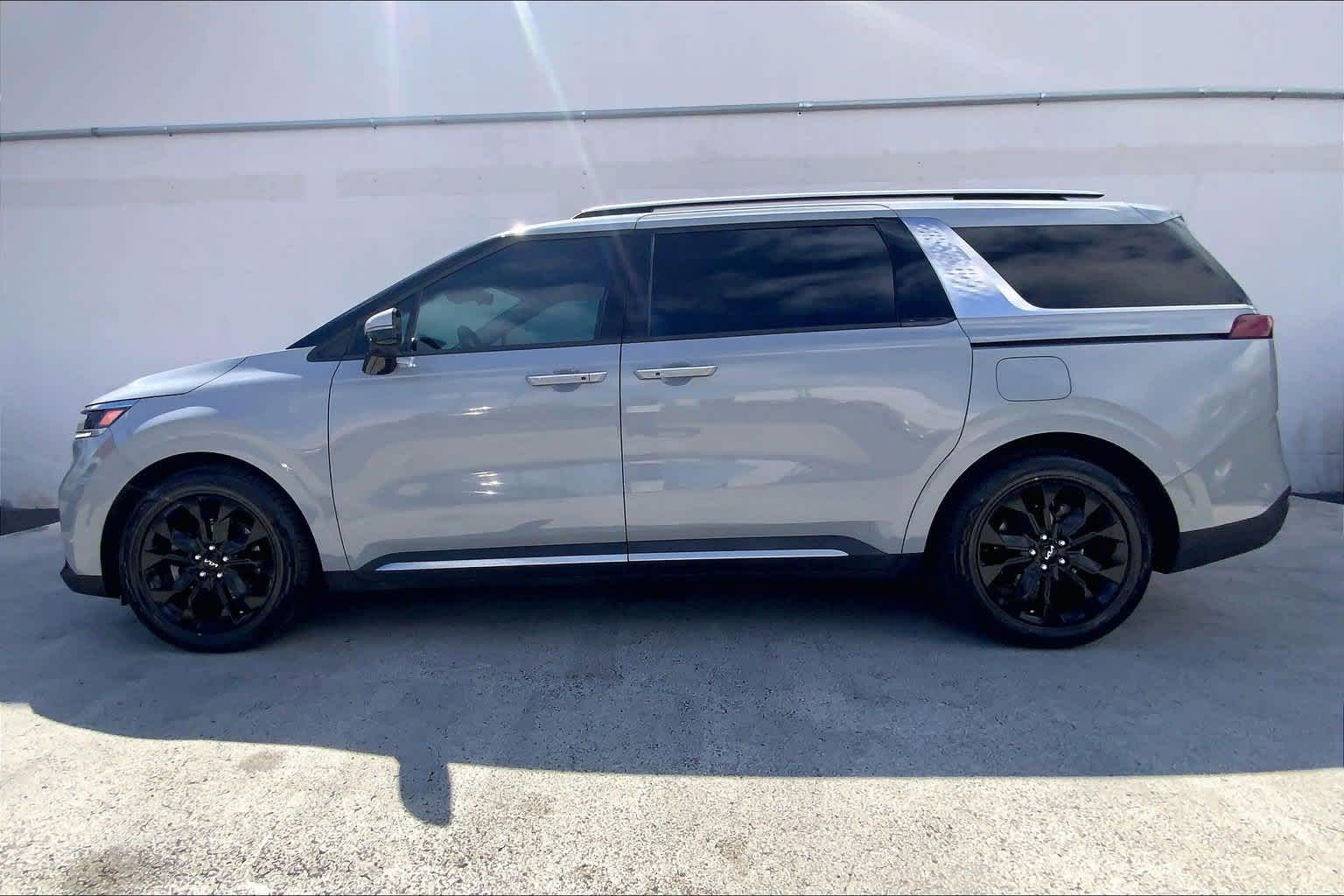 2024 Kia Carnival