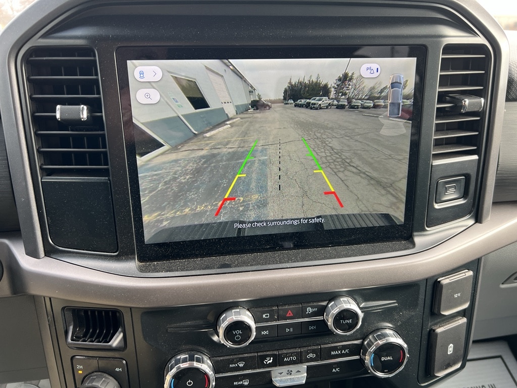 2025 Ford F-150 XLT - Photo 16