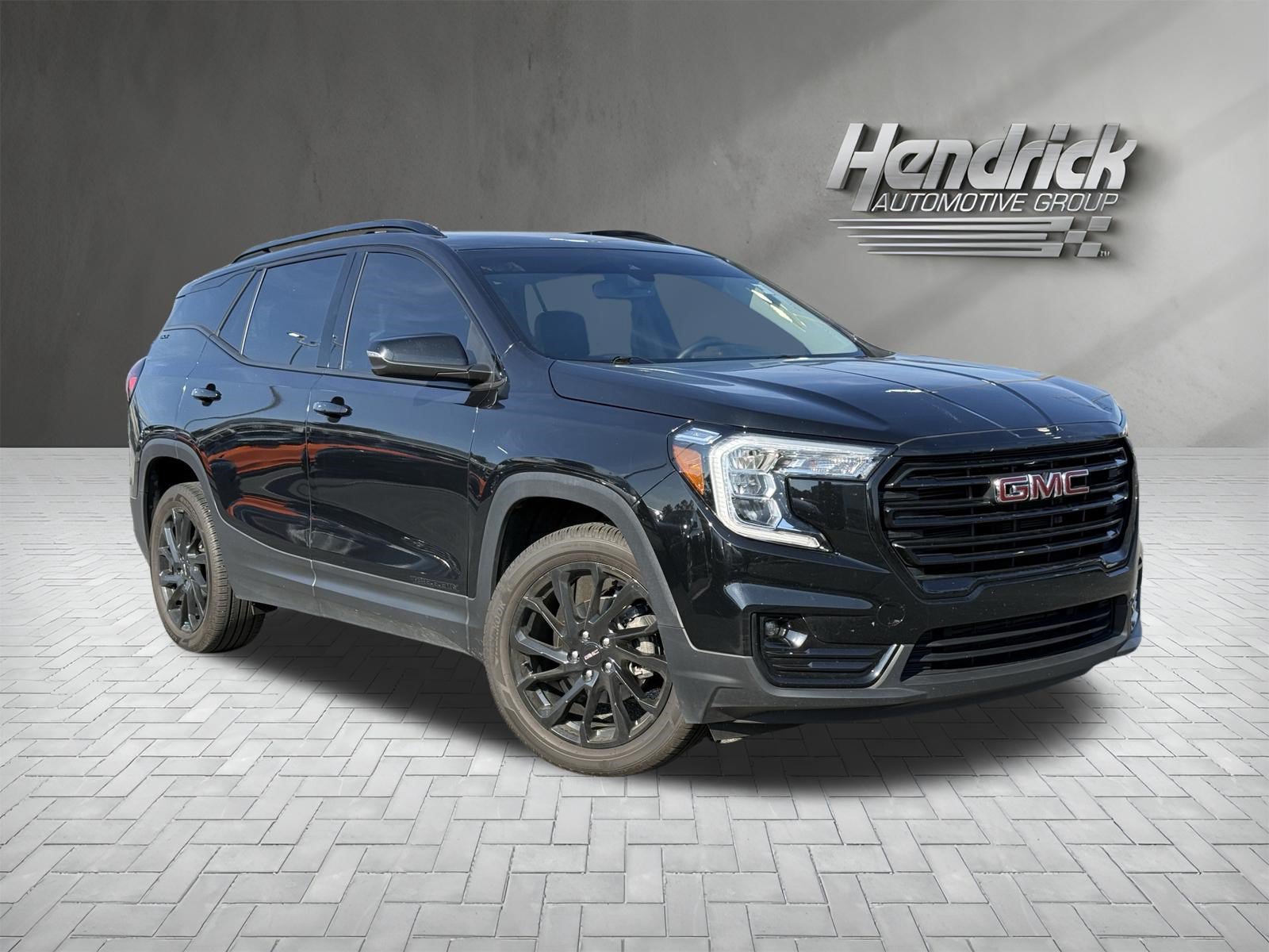 Used 2024 GMC Terrain SLT SUV