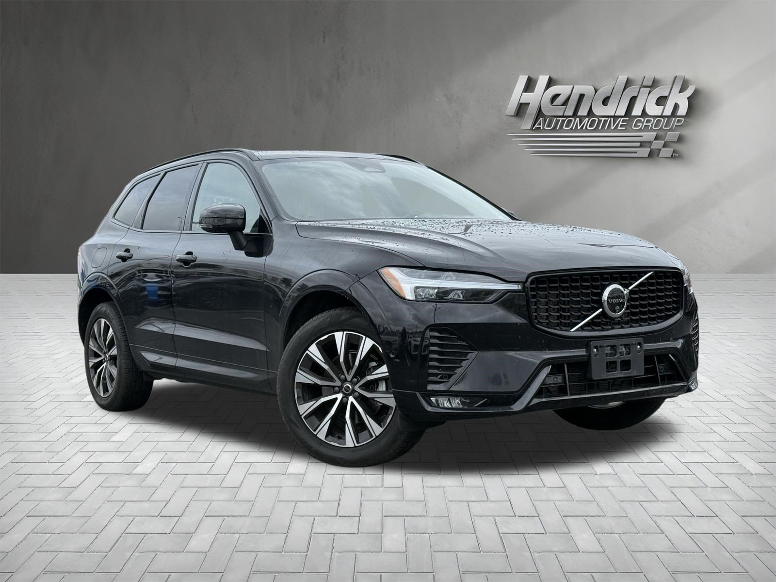 2025 Volvo XC60 Plus SUV