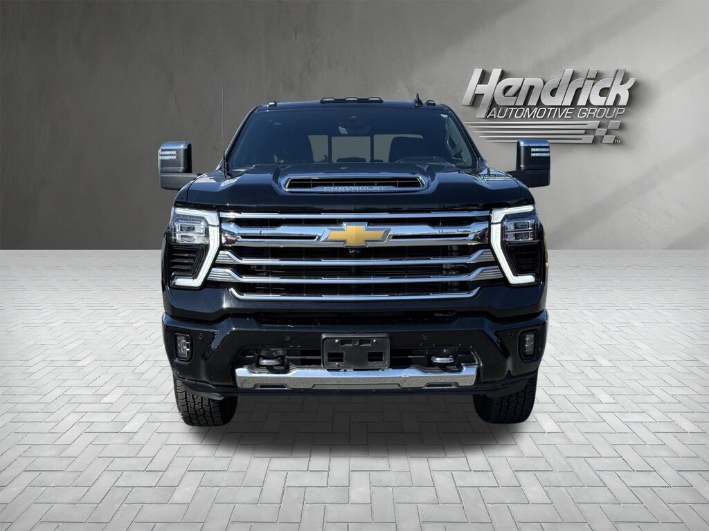 Used 2024 Chevrolet Silverado 3500HD High Country Pickup