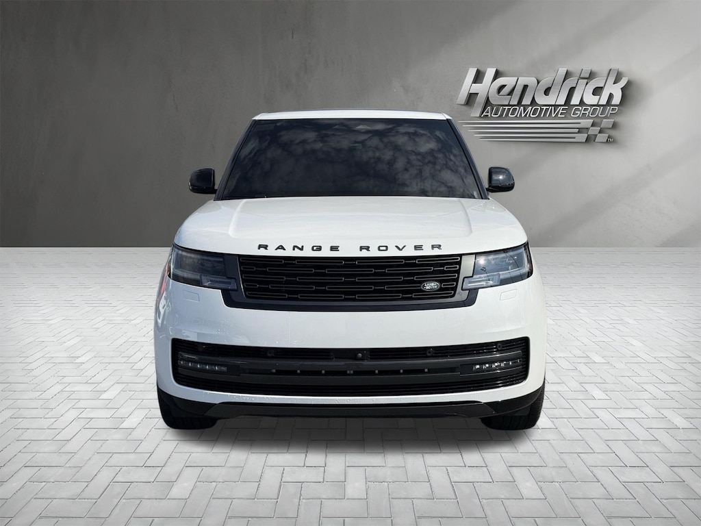 Used 2025 Land Rover Range Rover SE SUV