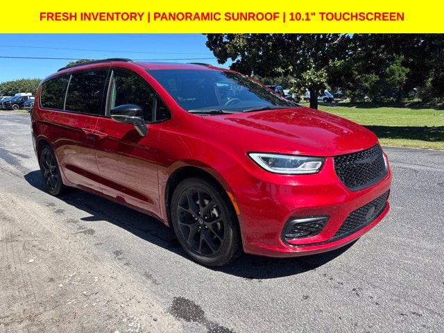 2025 Chrysler Pacifica
