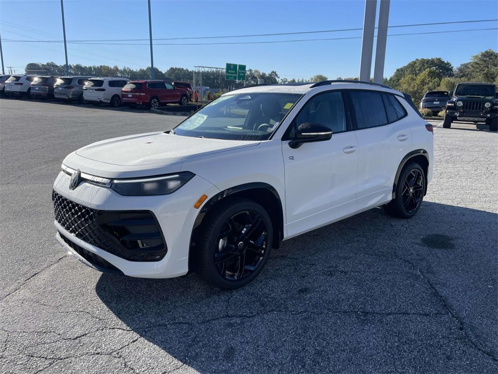 2026 Volkswagen Tiguan SE R-Line Black SE R-Line Black FWD