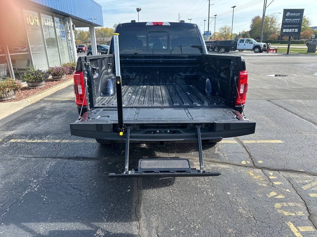2023 Ford F-150 XLT - Photo 5