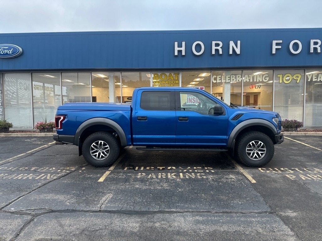 2017 Ford F-150 Raptor - Photo 6