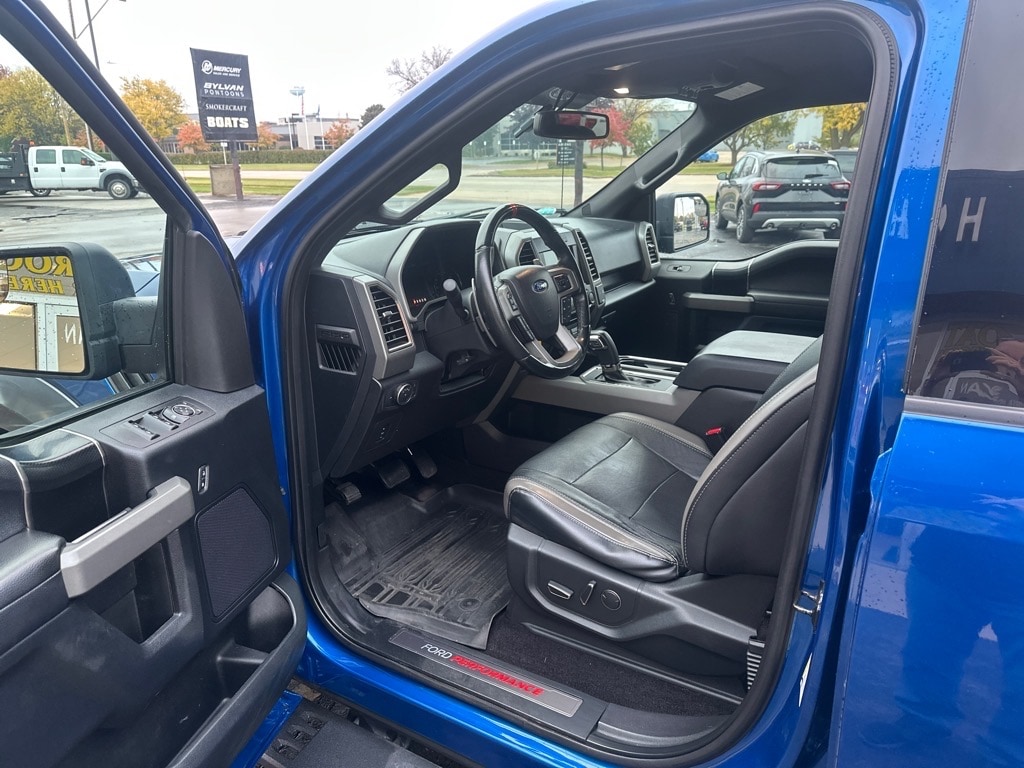 2017 Ford F-150 Raptor - Photo 10