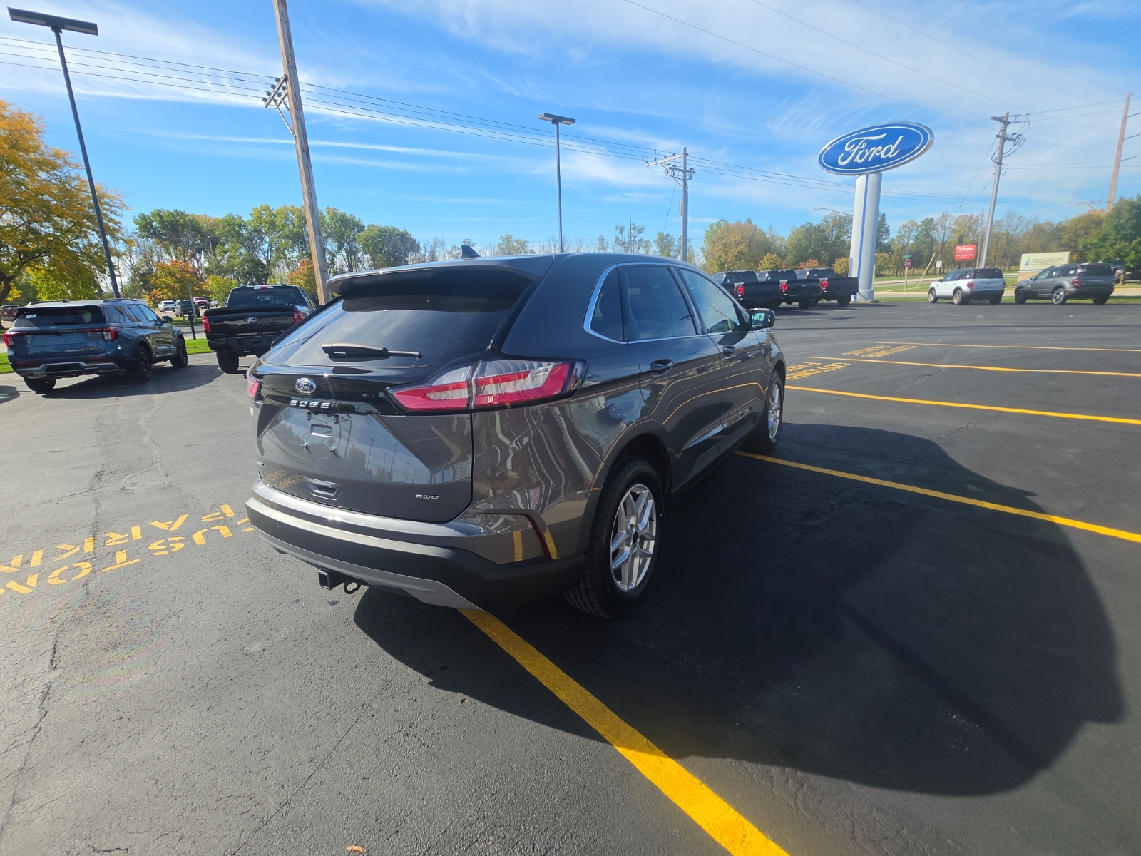 Used 2024 Ford Edge SEL AWD SEL SUV