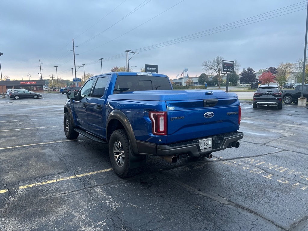 Used 2017 Ford F-150 Raptor 4x4 Raptor SuperCrew 5.5 ft. SB