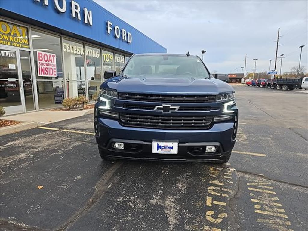 Used 2021 Chevrolet Silverado 1500 RST 4x4 RST Crew Cab 5.8 ft. SB