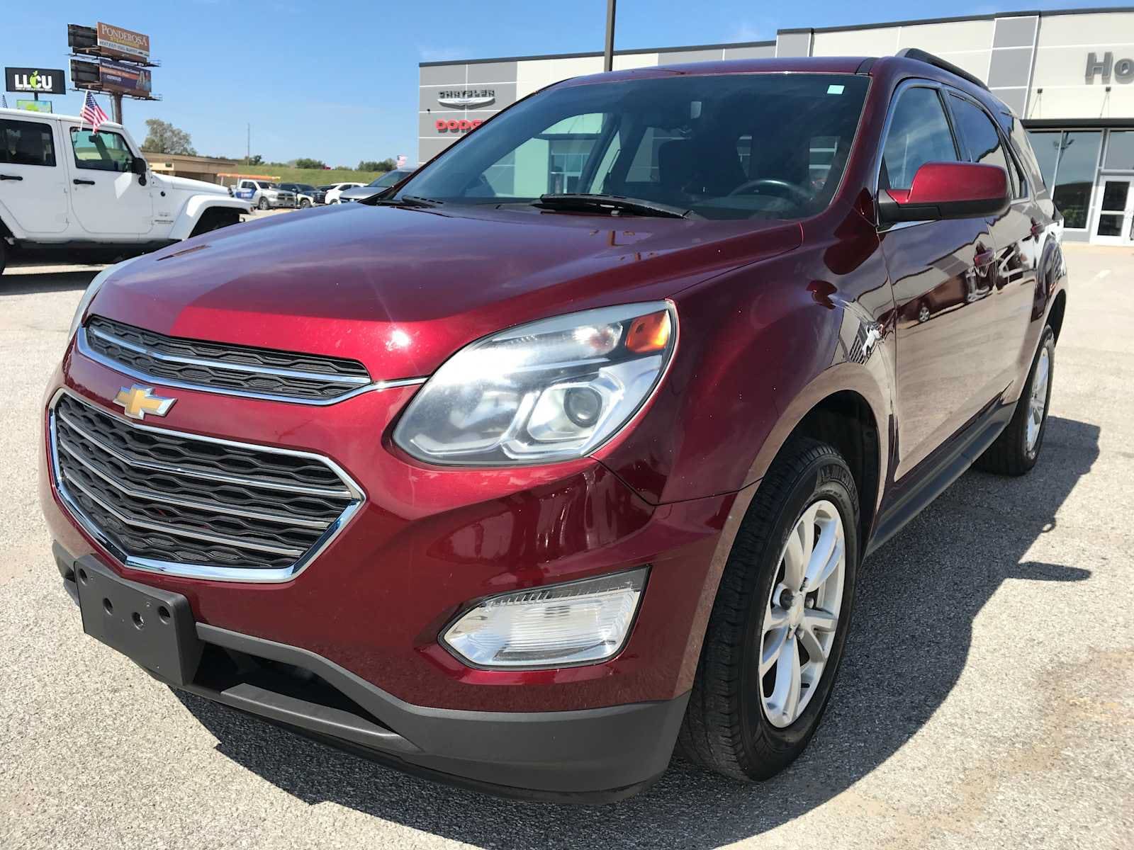 Used 2017 Chevrolet Equinox LT with VIN 2GNALCEK0H1574709 for sale in Vandalia, IL