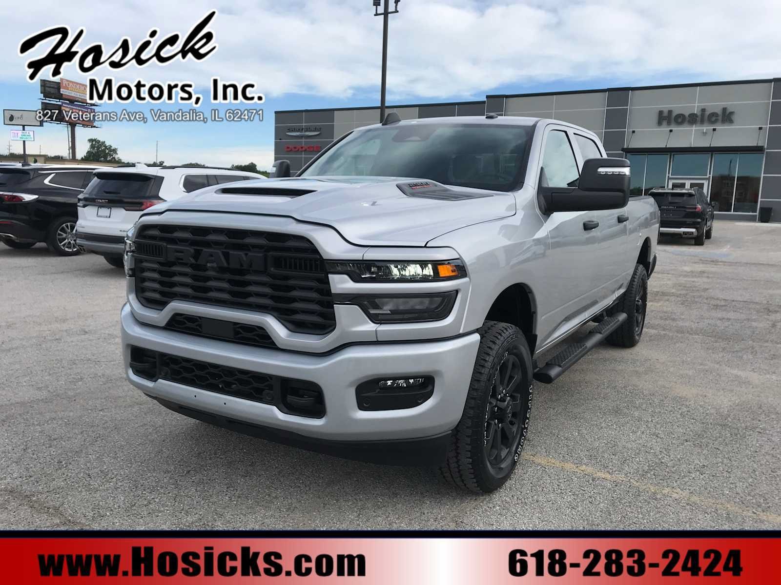 2026 RAM 2500 Pickup Tradesman/Black Express