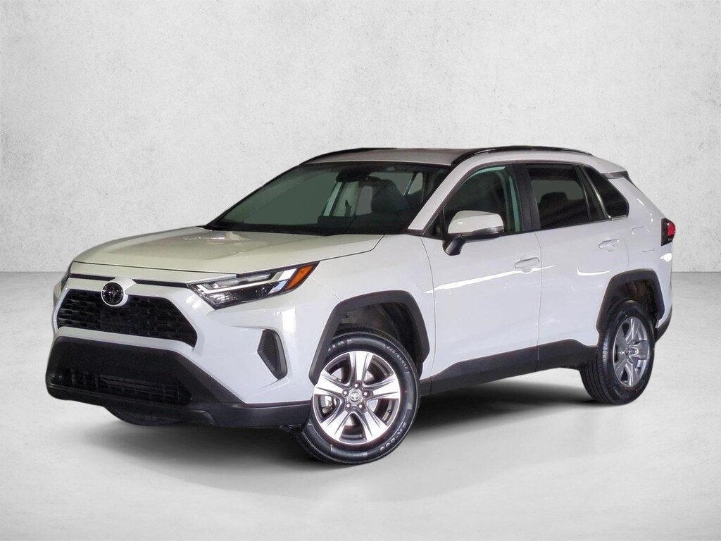 Used 2025 Toyota RAV4 XLE SUV
