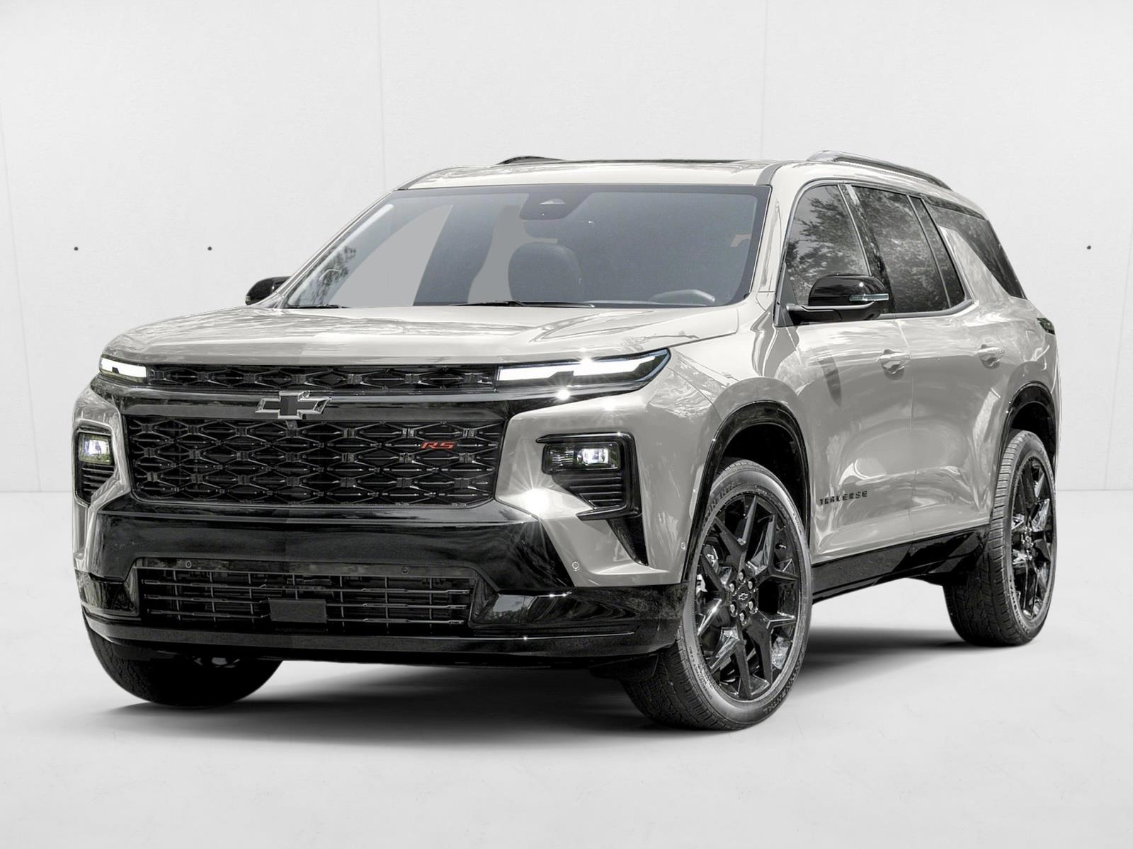 Used 2025 Chevrolet Traverse LT SUV