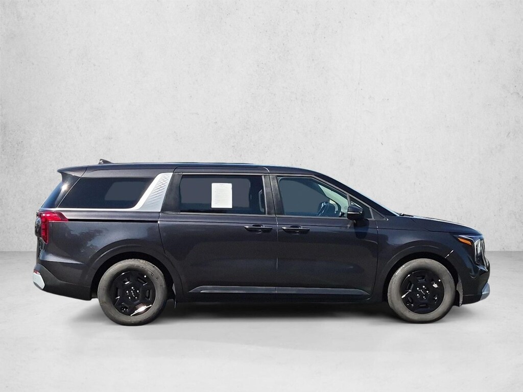 Used 2026 Kia Carnival LXS Van Passenger Van